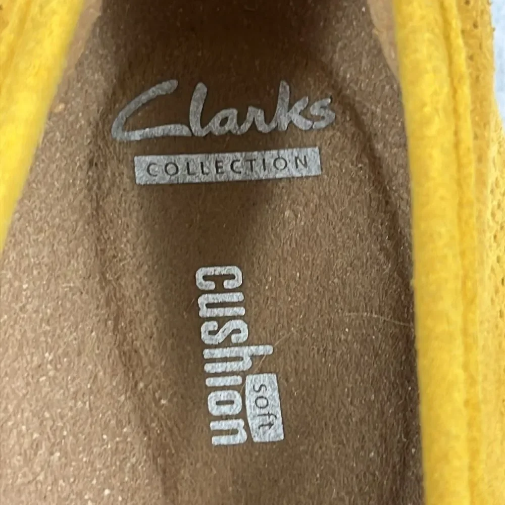 Clarks‎ Suede Soft Cushion Slip On Espadrille Shoes Womens Size 9 Mustard Yellow